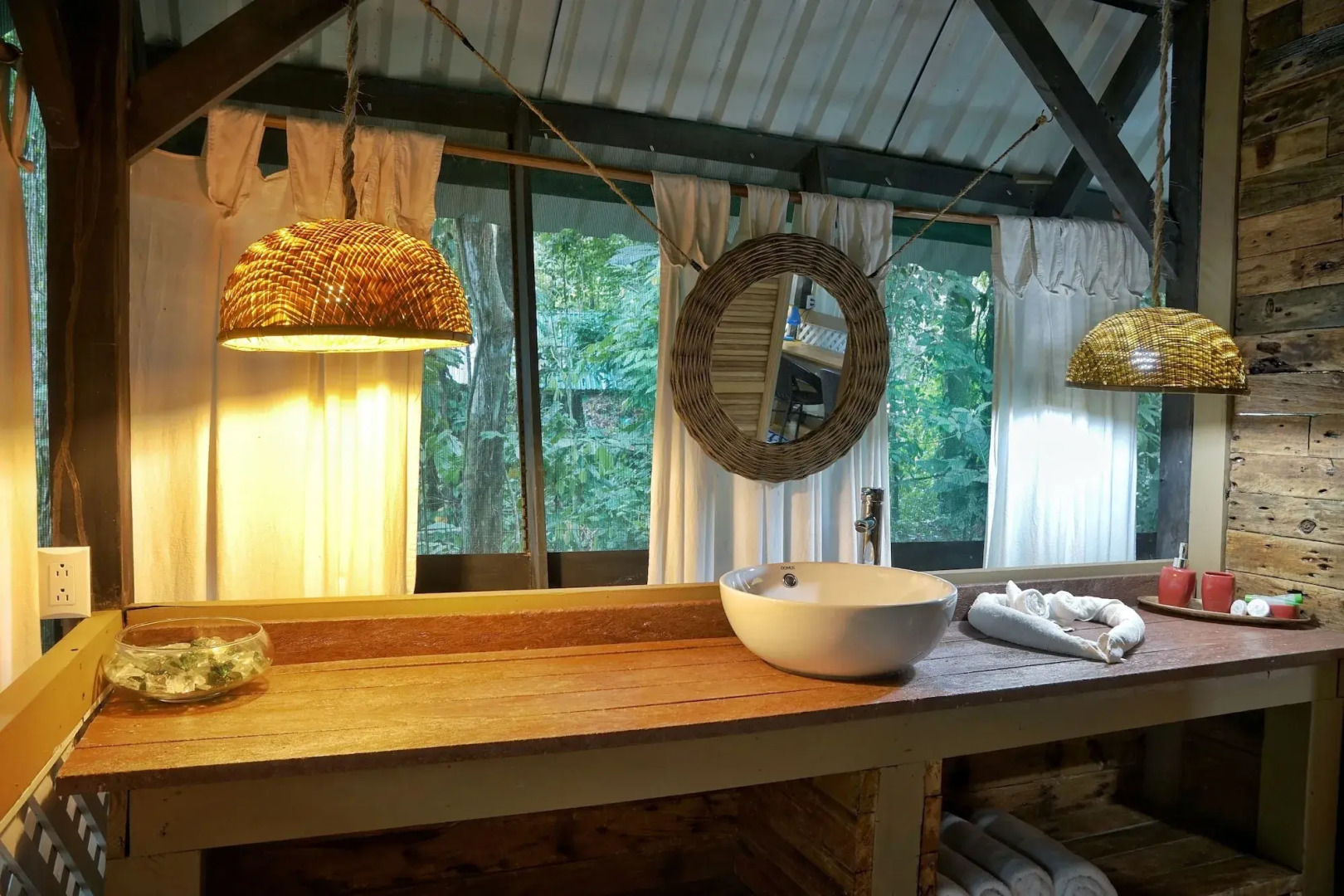 Almonds and Corals Boutique Hotel