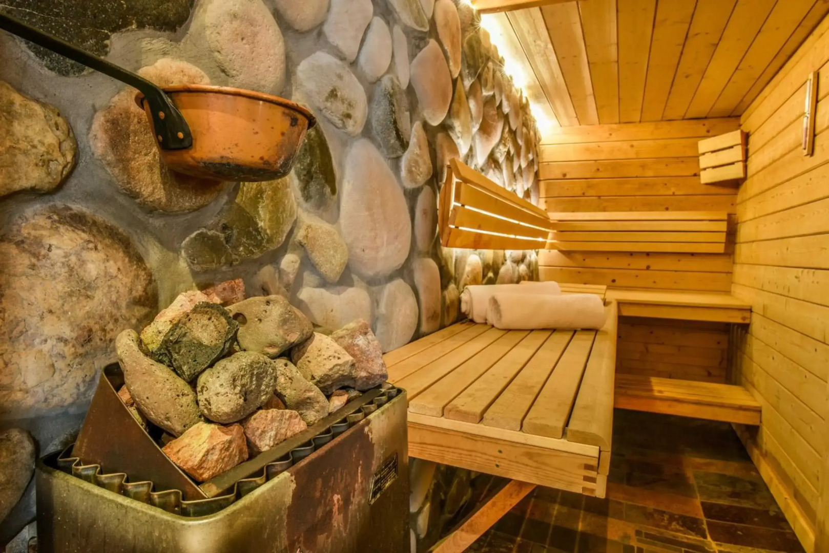 Logis Hôtel Mendi Alde