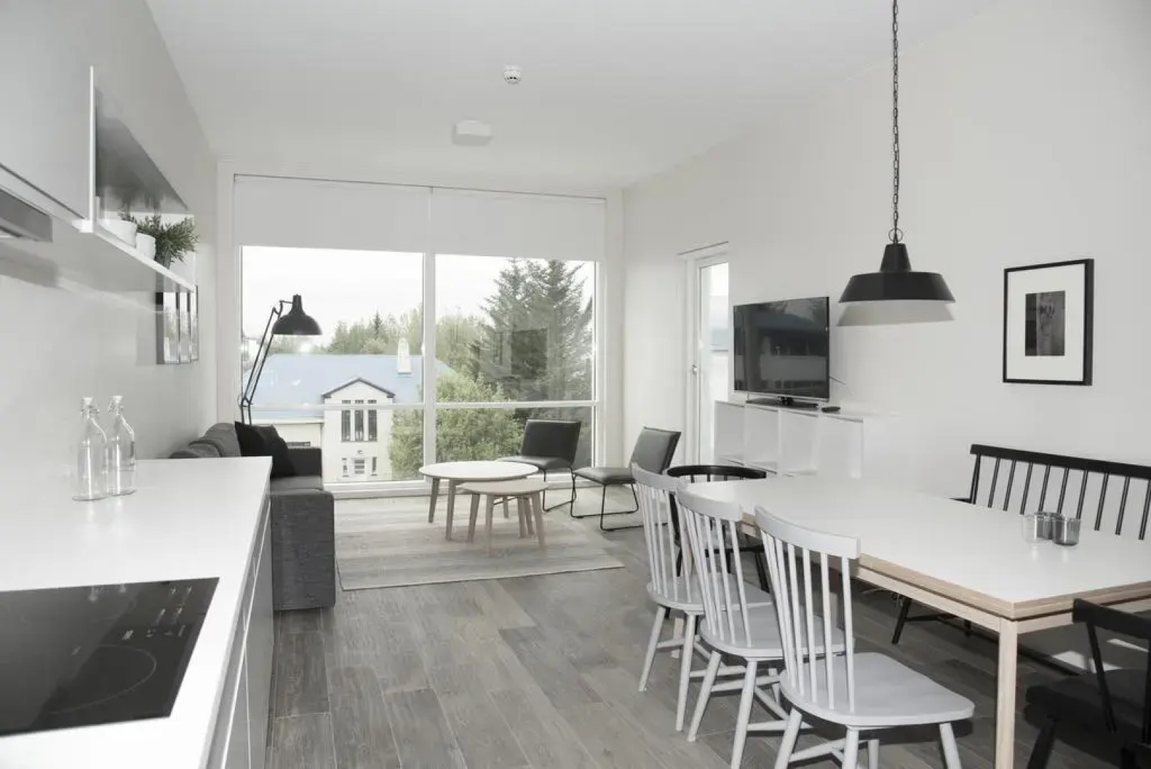 Bella Apartments & Rooms