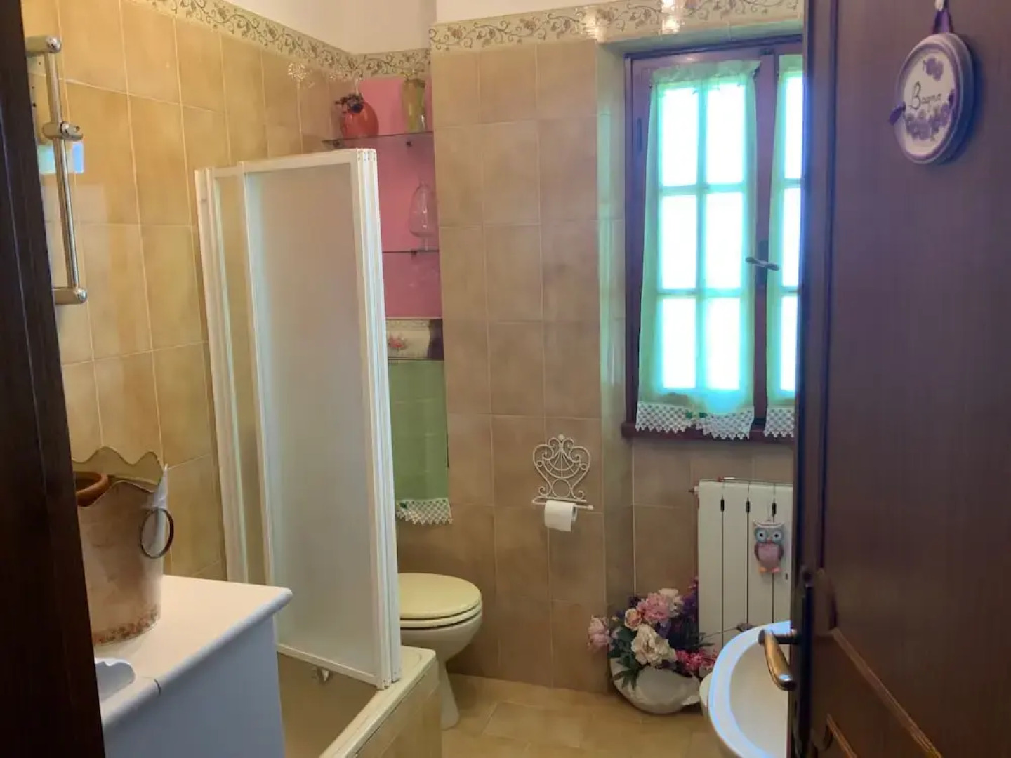 Apartment - Sleeps 2, Balcony & Parking