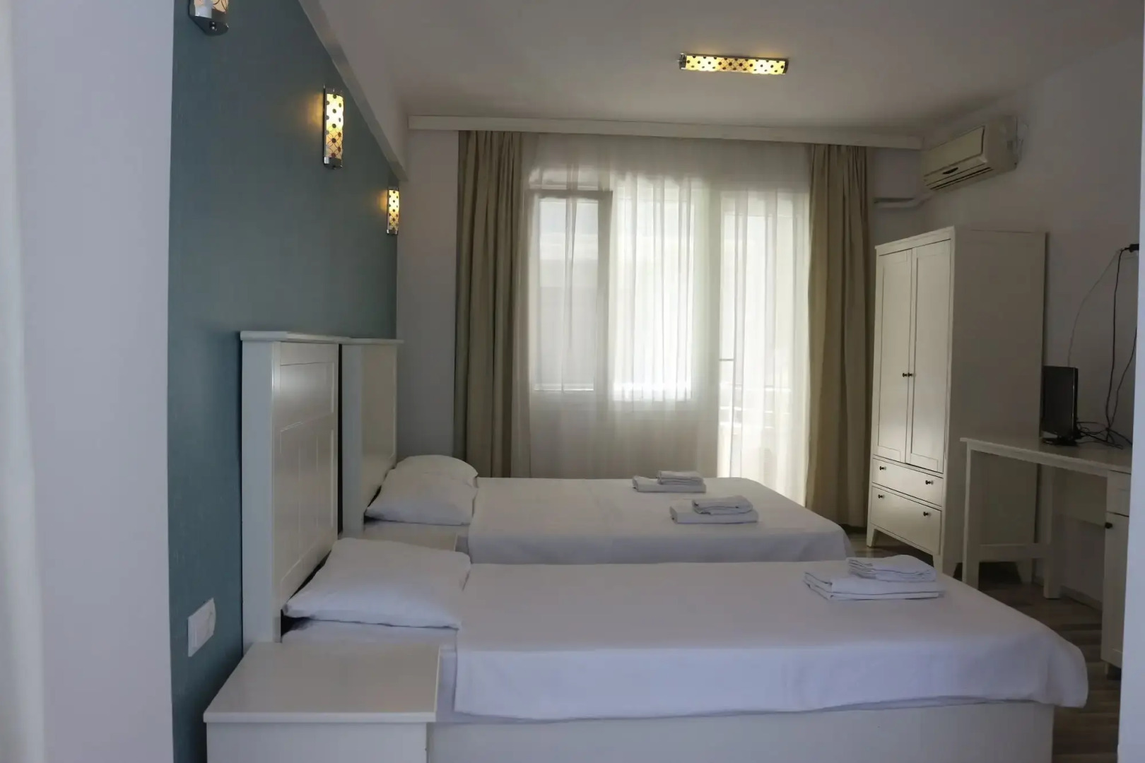 Corner Boutique Hotel