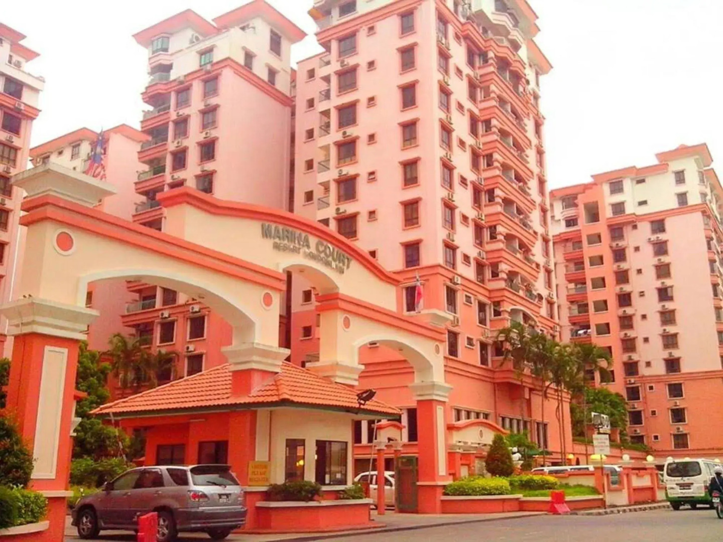 KK-Suites Residence @ Marina Court