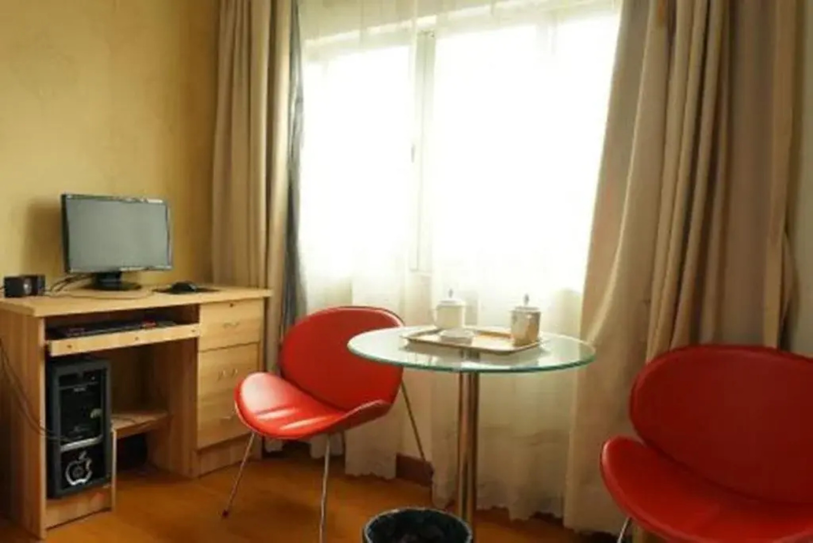 8 Inns Dongguan Qiaotou Branch