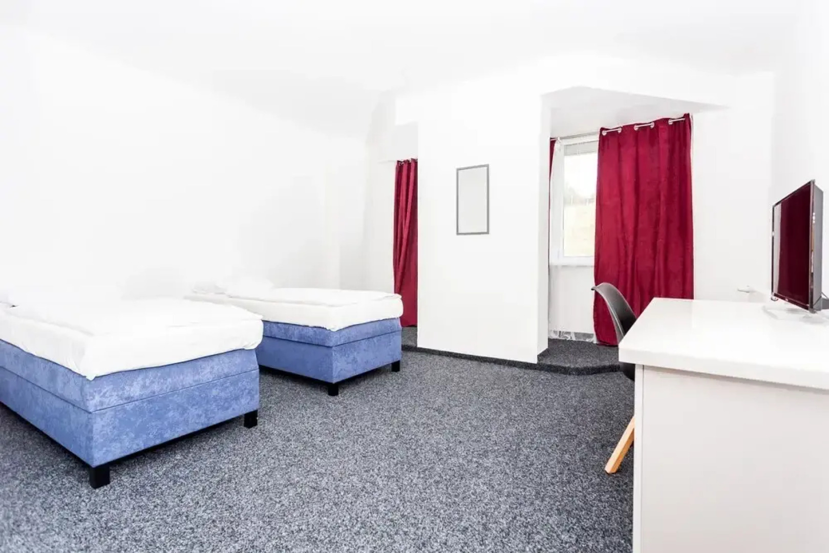 TIF hotel & restaurant