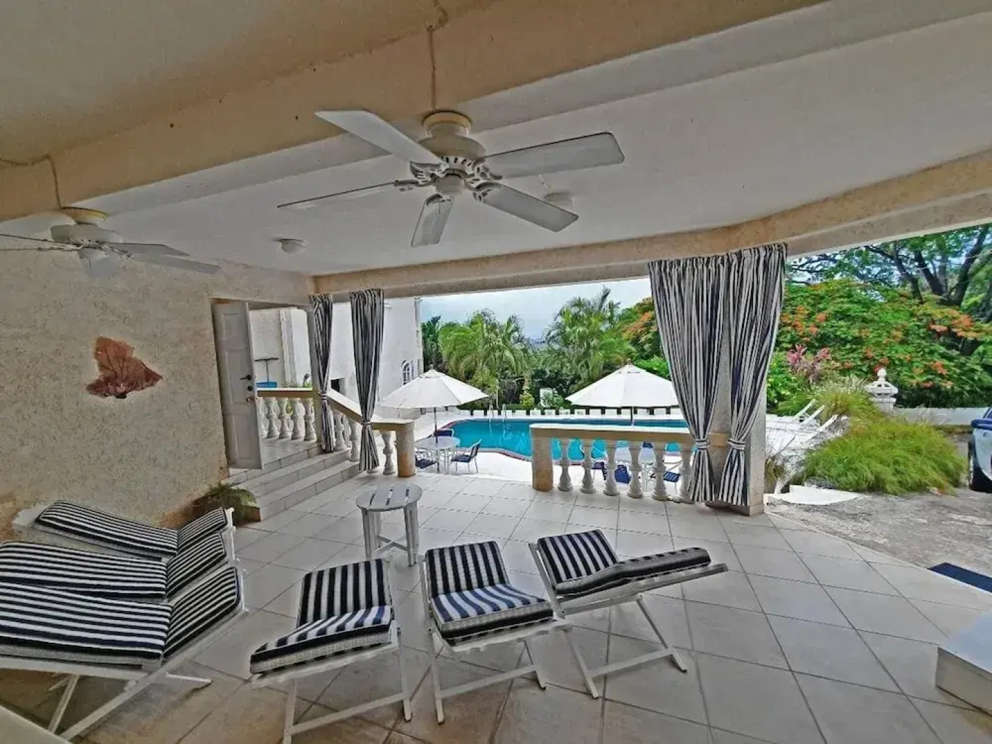 Sea Symphony Barbados - 6 B R Beachfront Villa w Staff