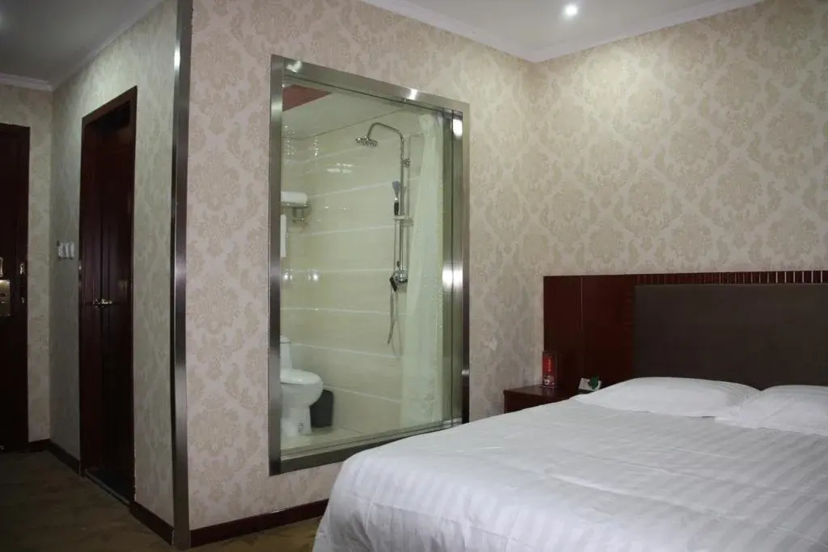 Urumqi Xindonghui Hotel