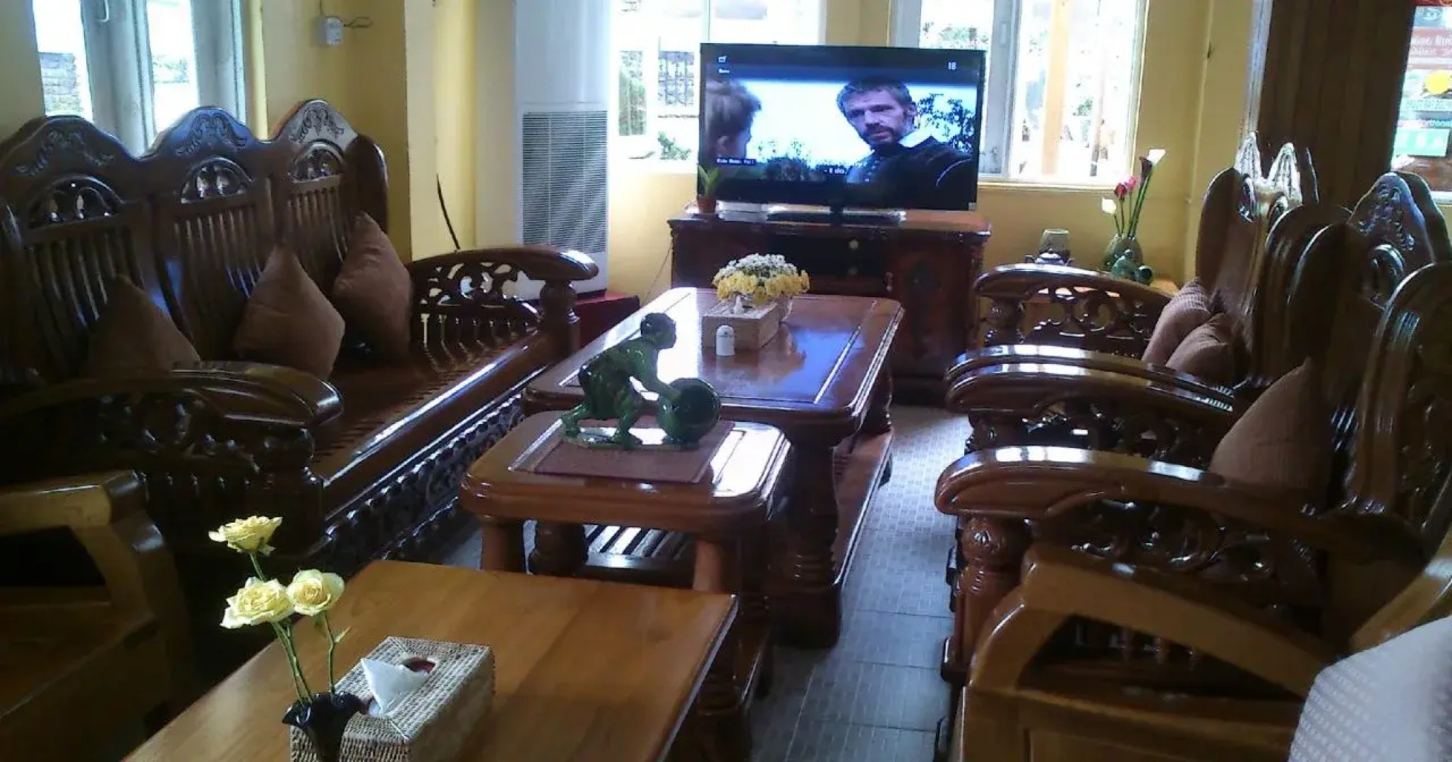 Kyaik Hto Hotel - The Golden Rock Pagoda