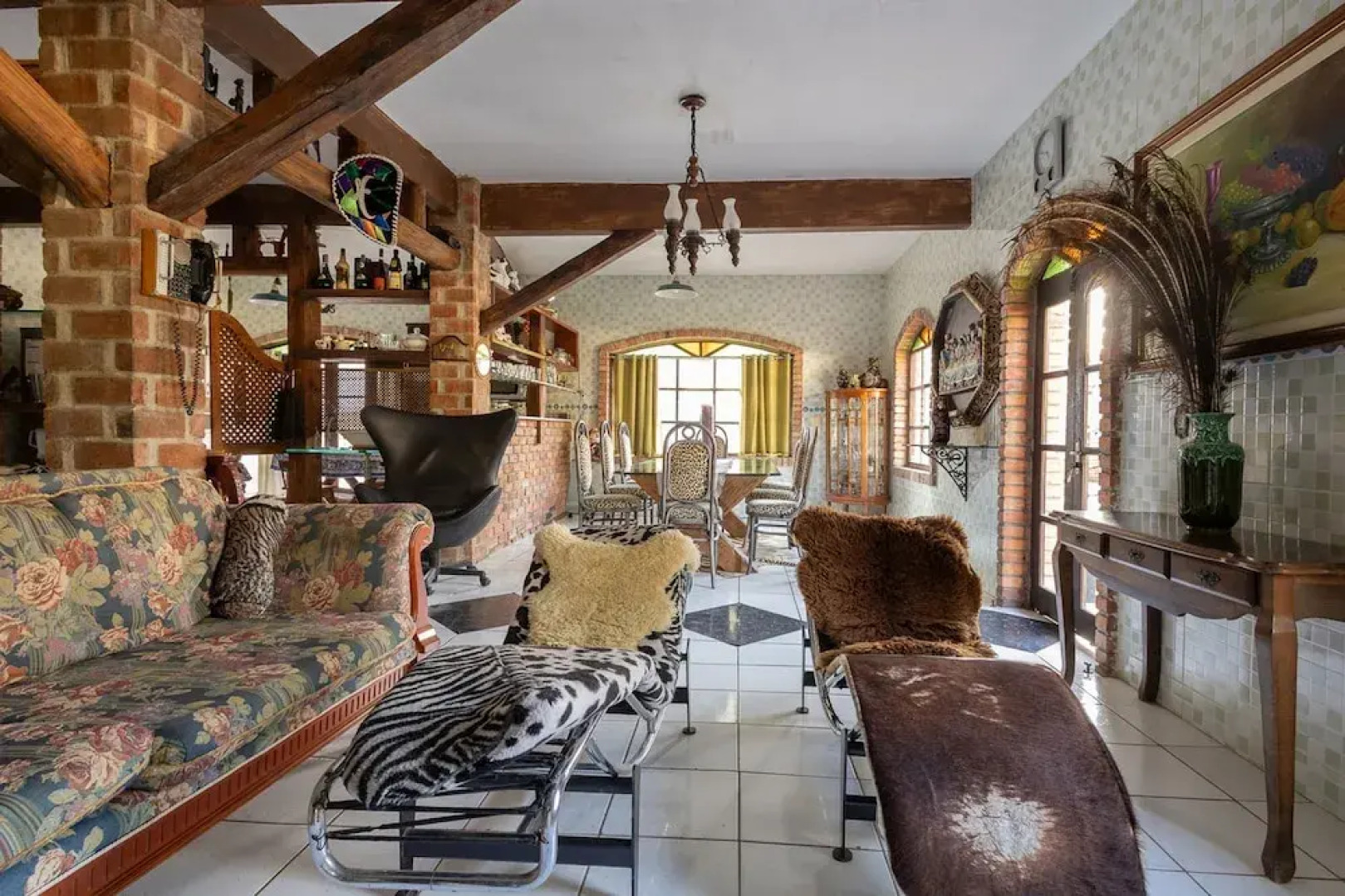 Casa de Campo Luxuosa c Piscina e Churrasqueira