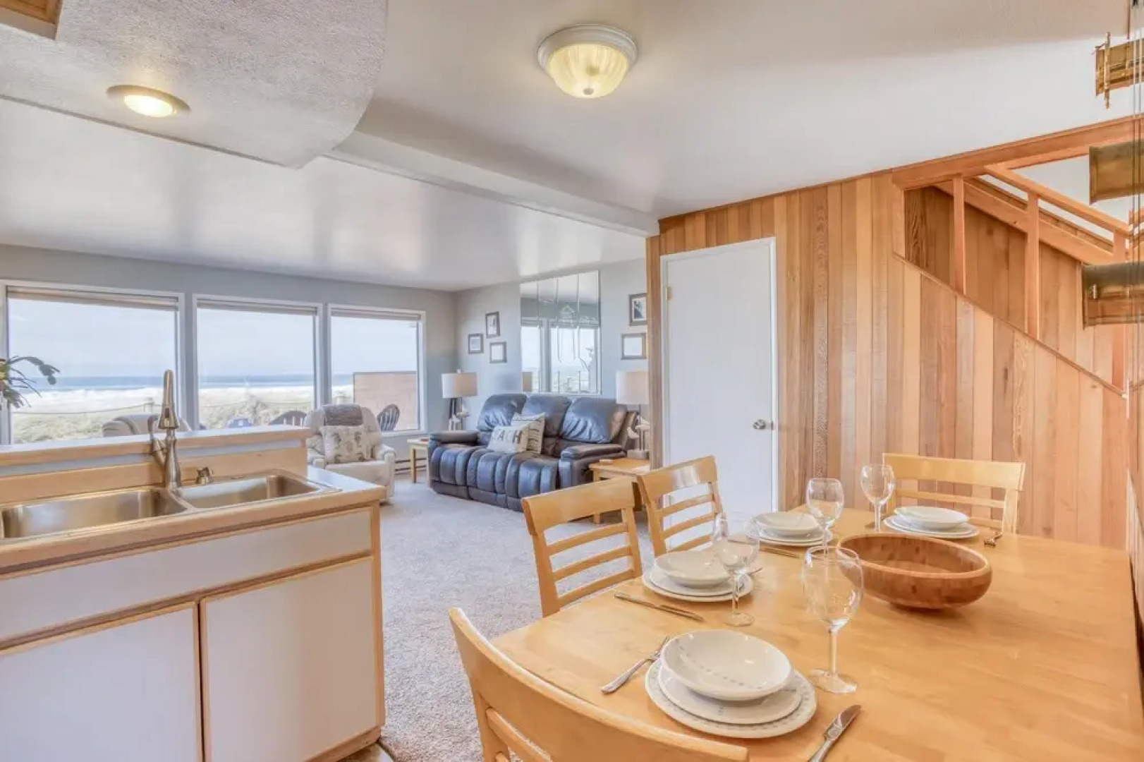 Breakers Beach House #8