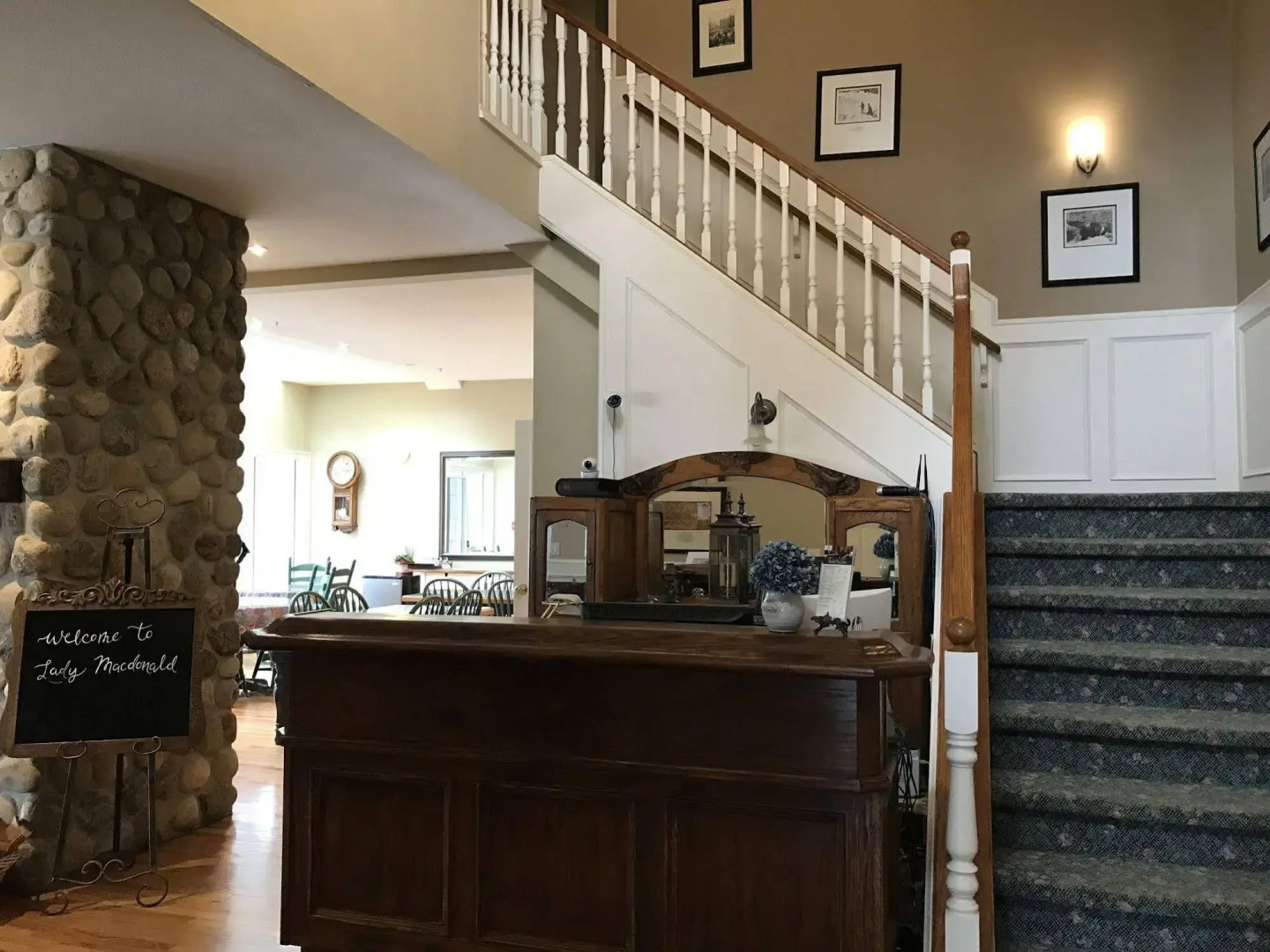 The Lady MacDonald Country Inn