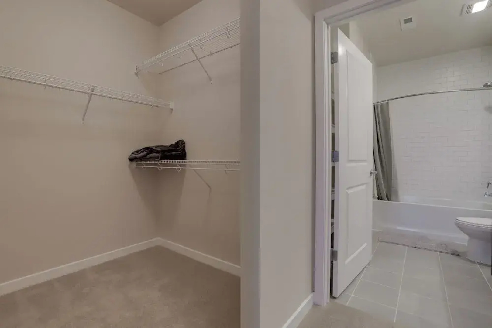 Comfortable Apartment in Alexandria