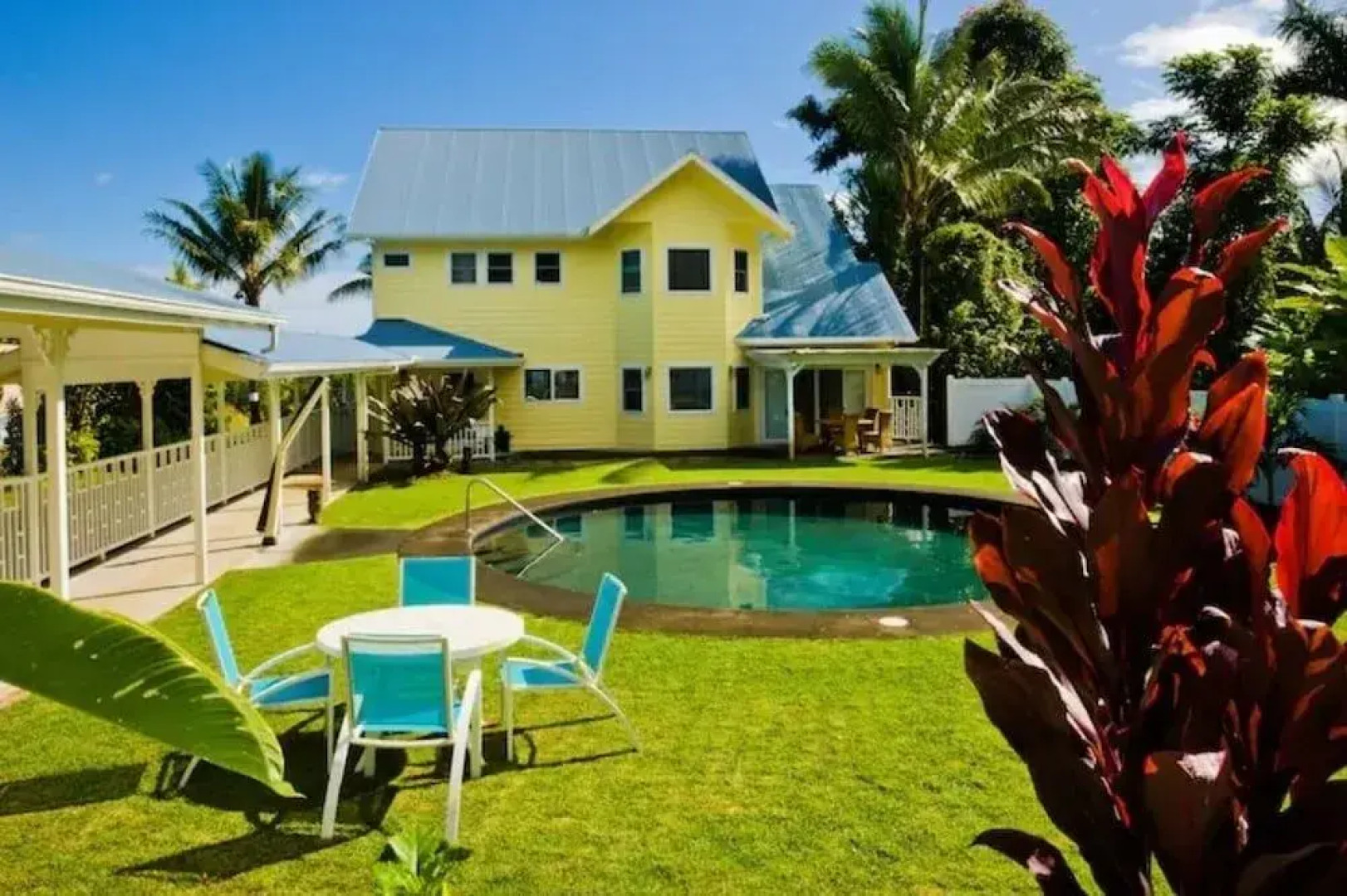 Grand Melemele 3 Bedroom Home by RedAwning