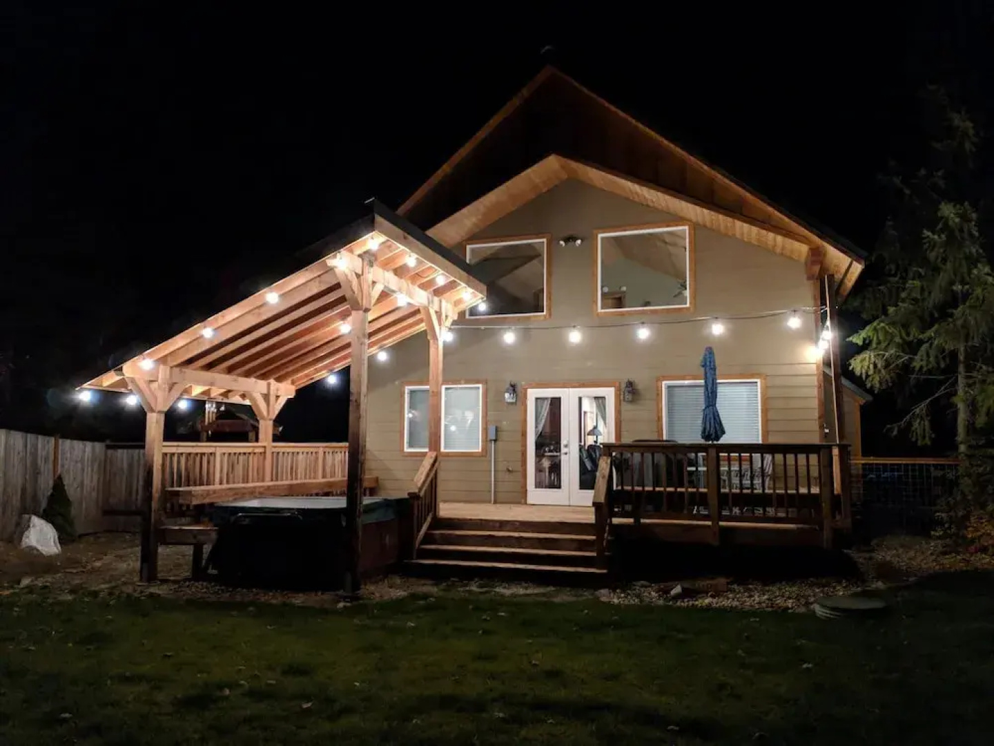 Paws in the Mountains Holiday home 2 NW Comfy Cabins