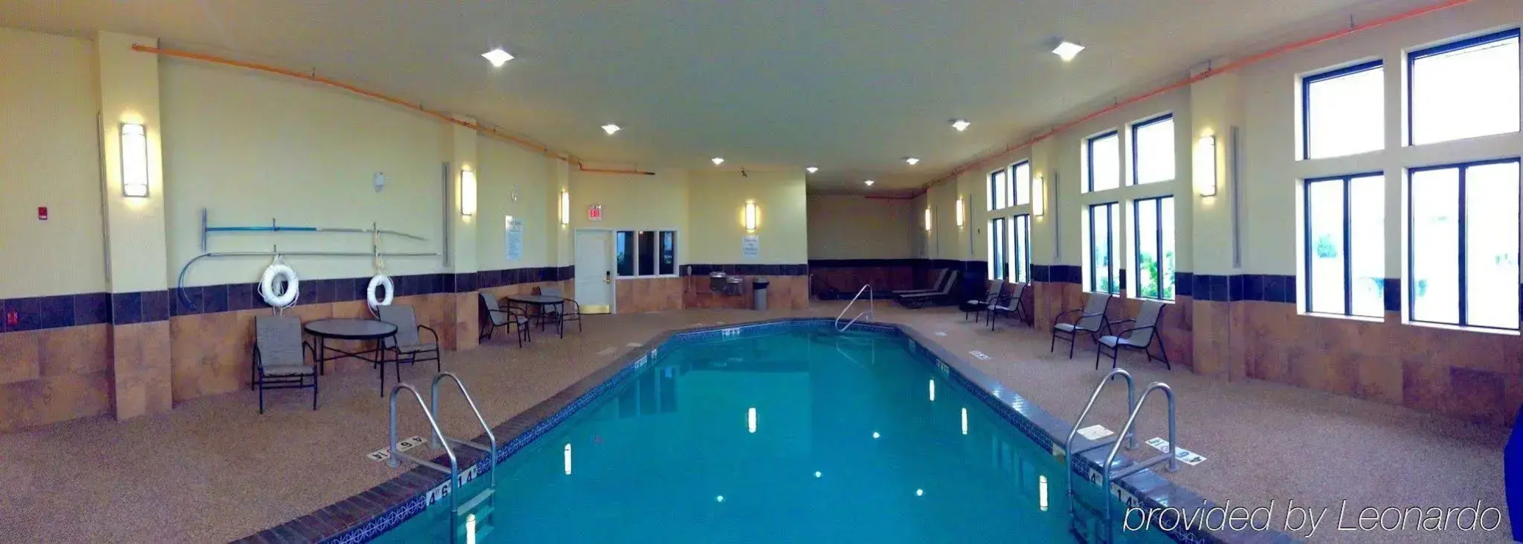 Holiday Inn Express & Suites Winner by IHG