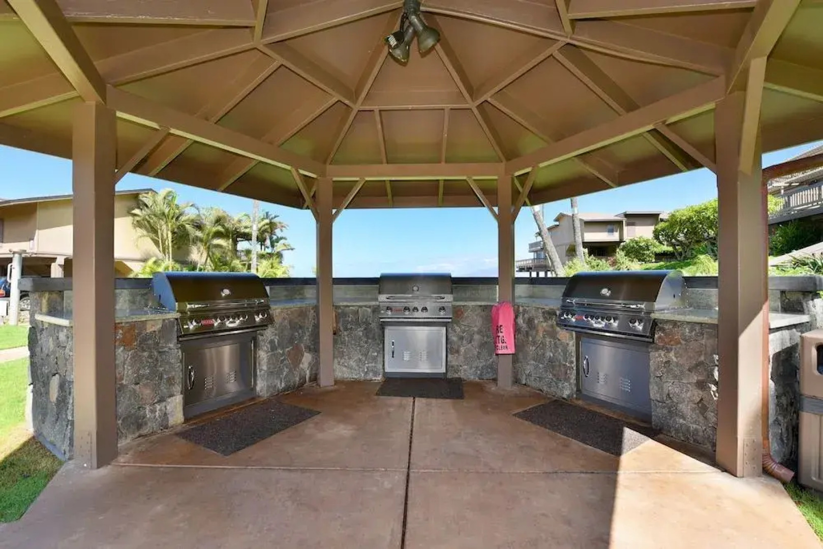 Kahana Sunset E5 by RedAwning