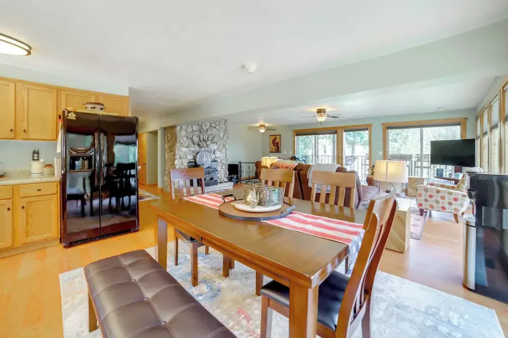 Mtn-view Oasis w/ Pool Access in Garden Valley