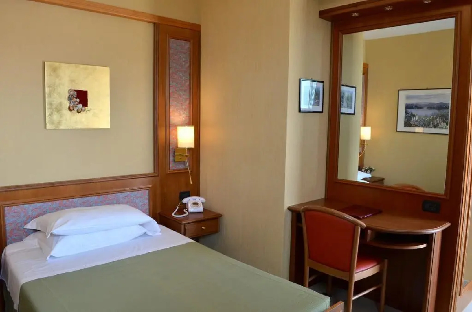 Hotel Bellevue Et Mediterranee