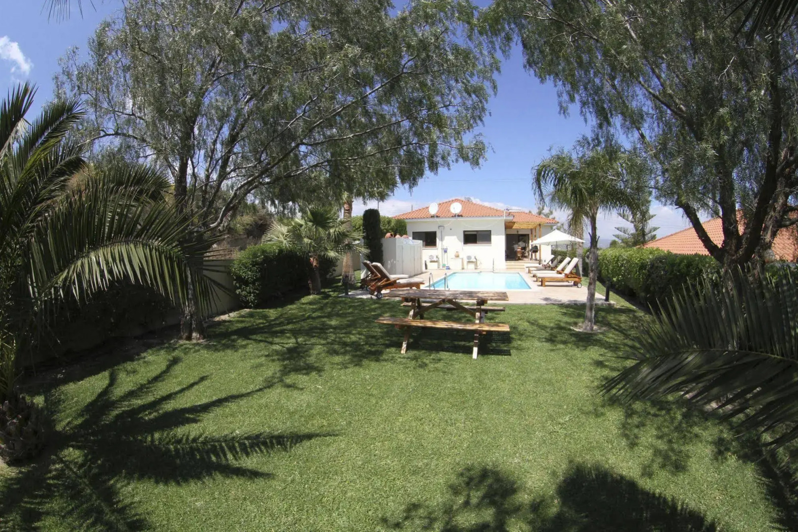 Eve Pissouri Rozaki Villa