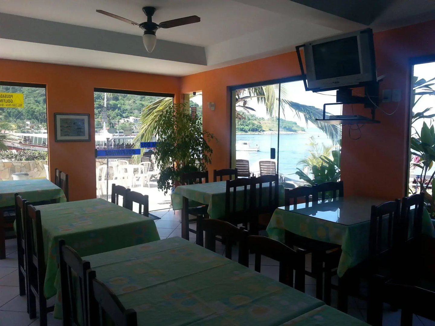 Pousada dos Golfinhos