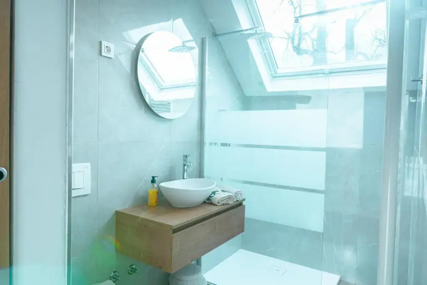 Apartments and Rooms Skok