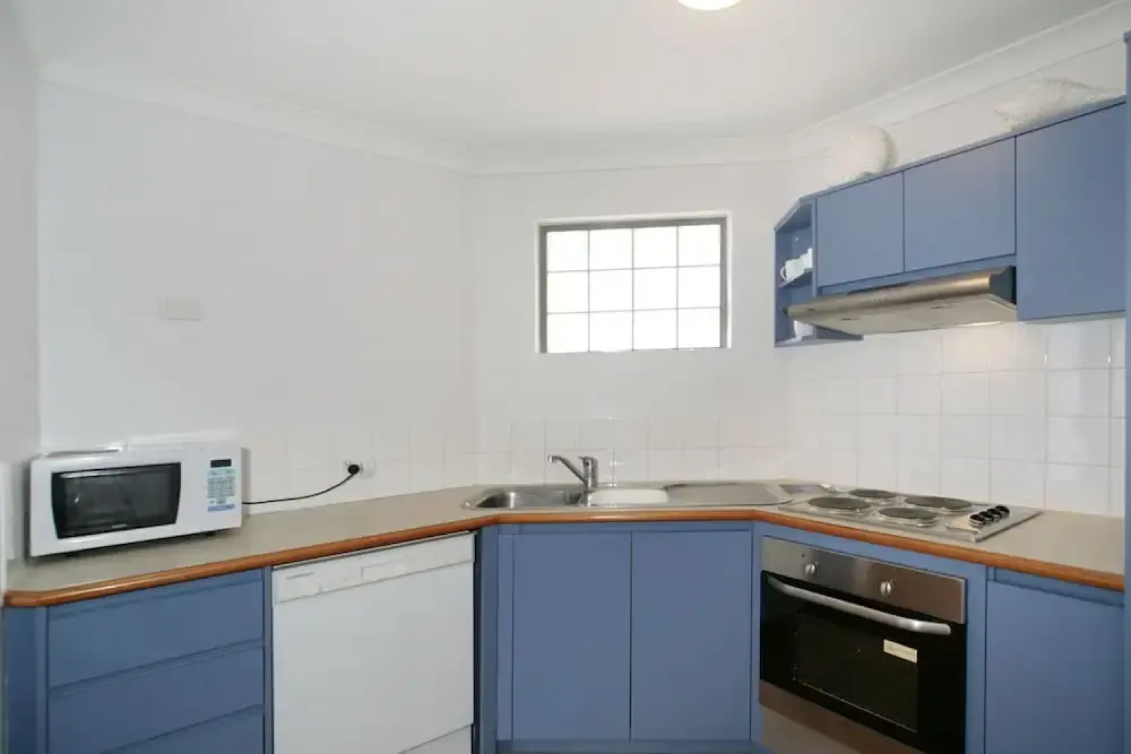 Scarborough Beach Front Resort - Shell Four