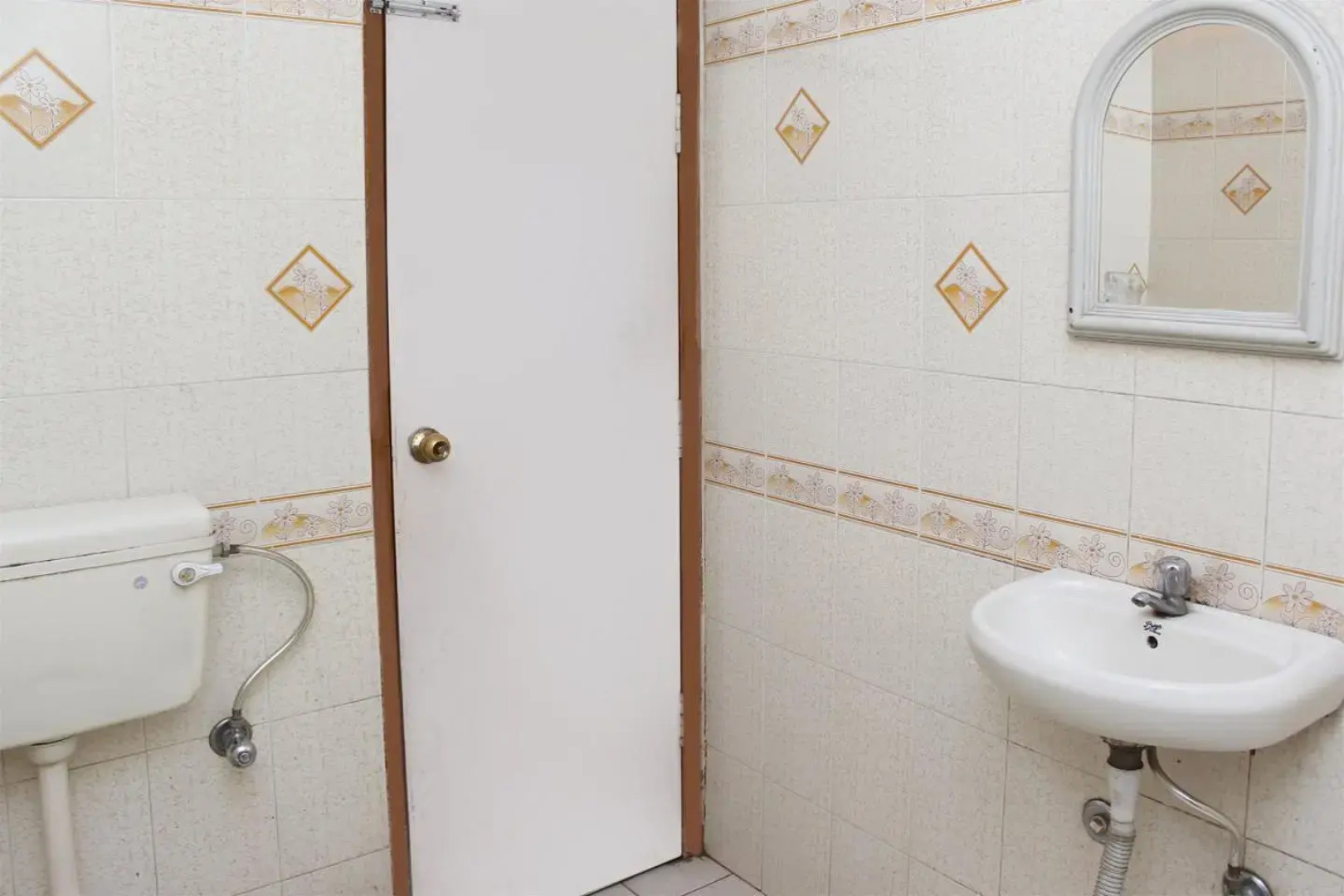 Hotel Sugandh Retreat