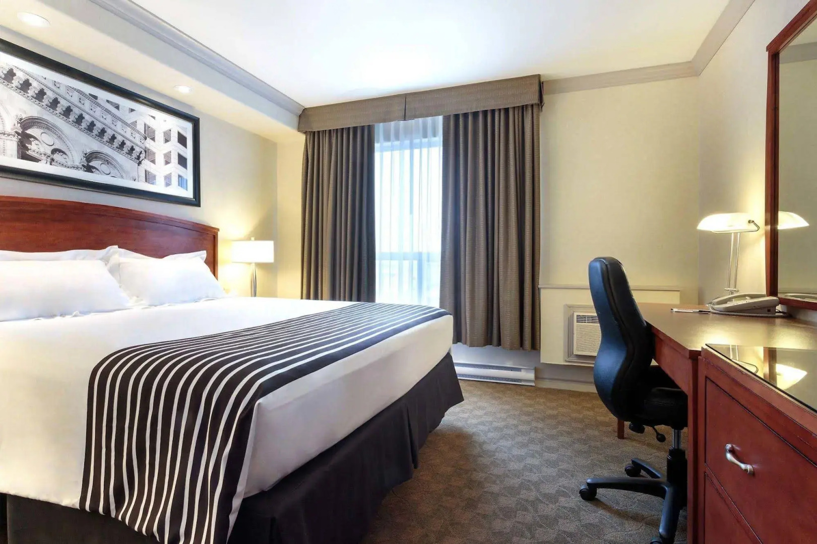 Sandman Hotel & Suites Winnipeg Airport