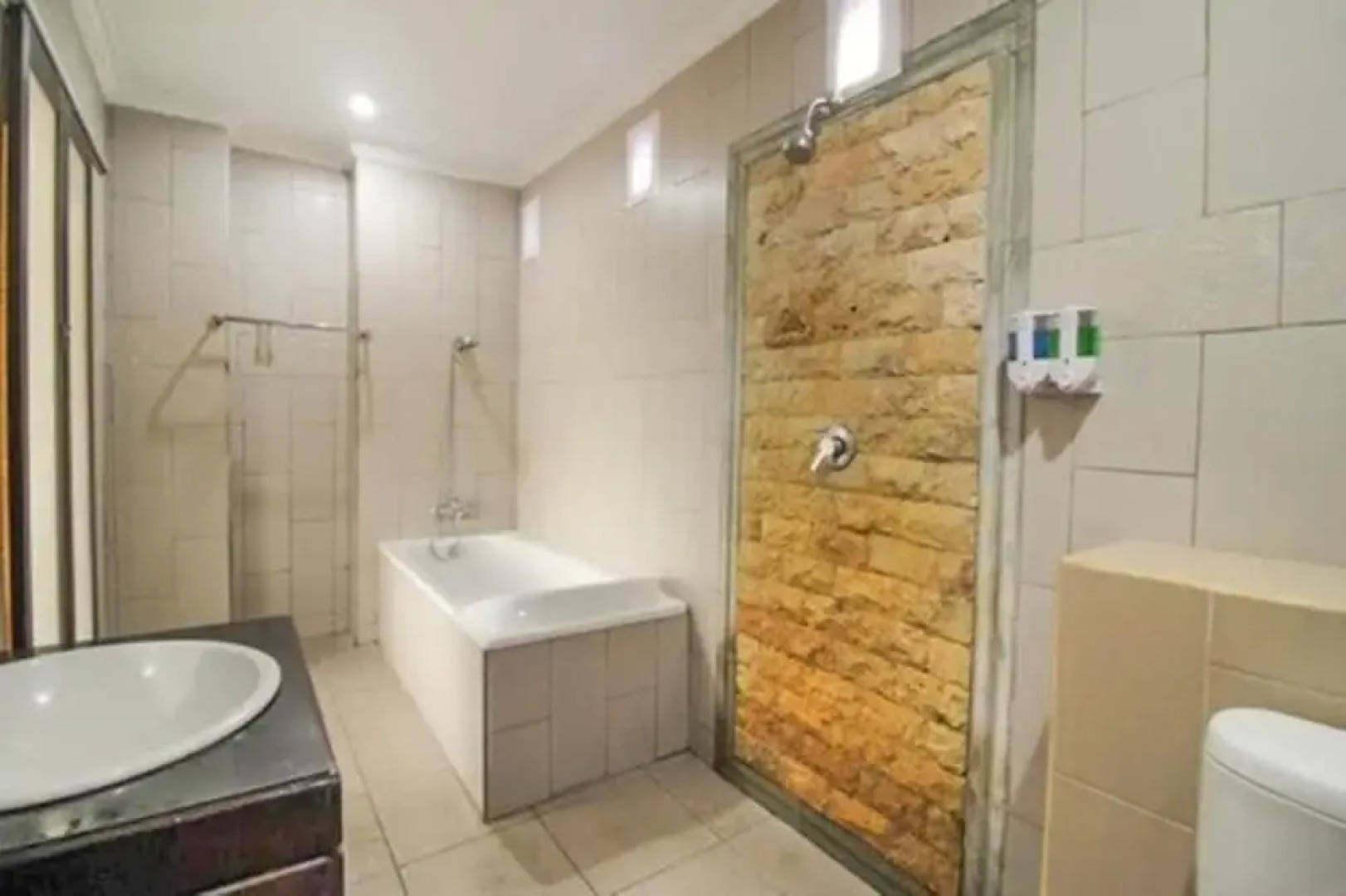 Pondok Kutuh Guesthouse