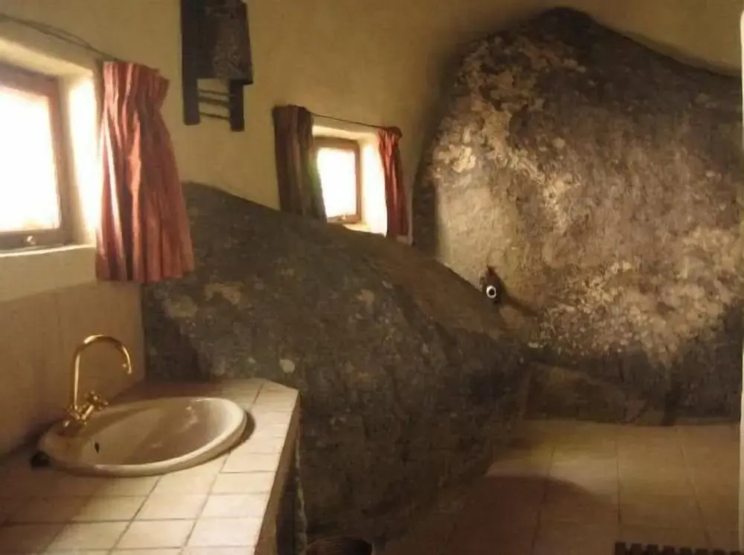 Lodge at the Ancient City