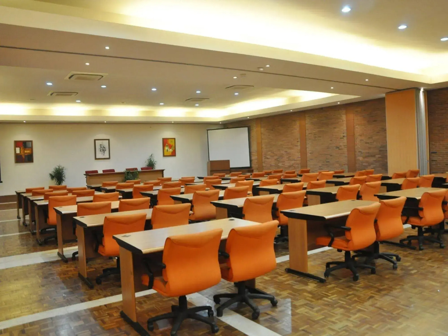 Papyrus Tropical Hotel