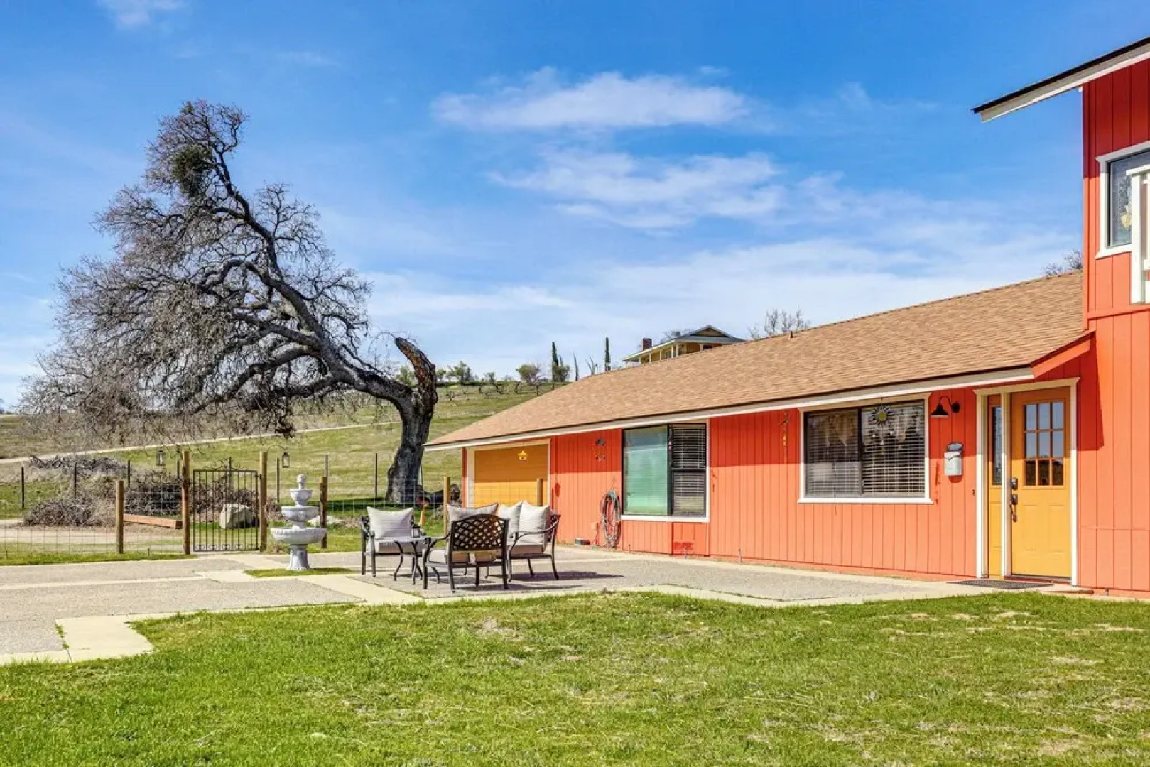 Pleasant Valley Wine Trail Home - Near Paso Robles