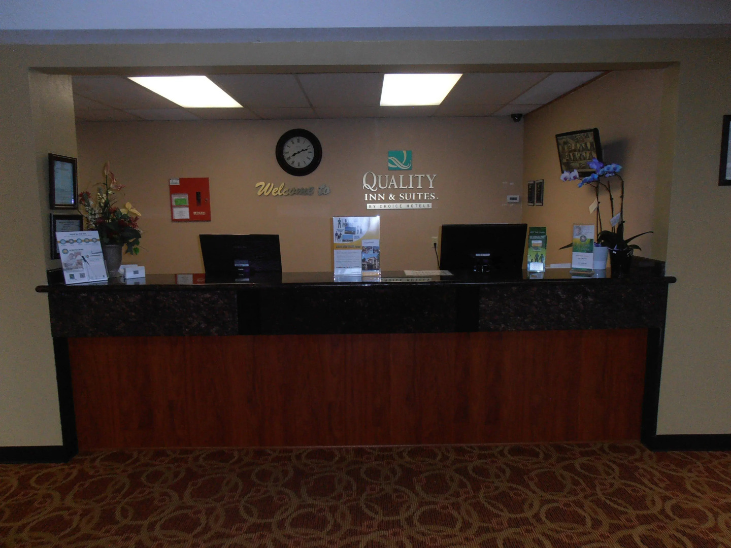 Quality Inn & Suites Vancouver North