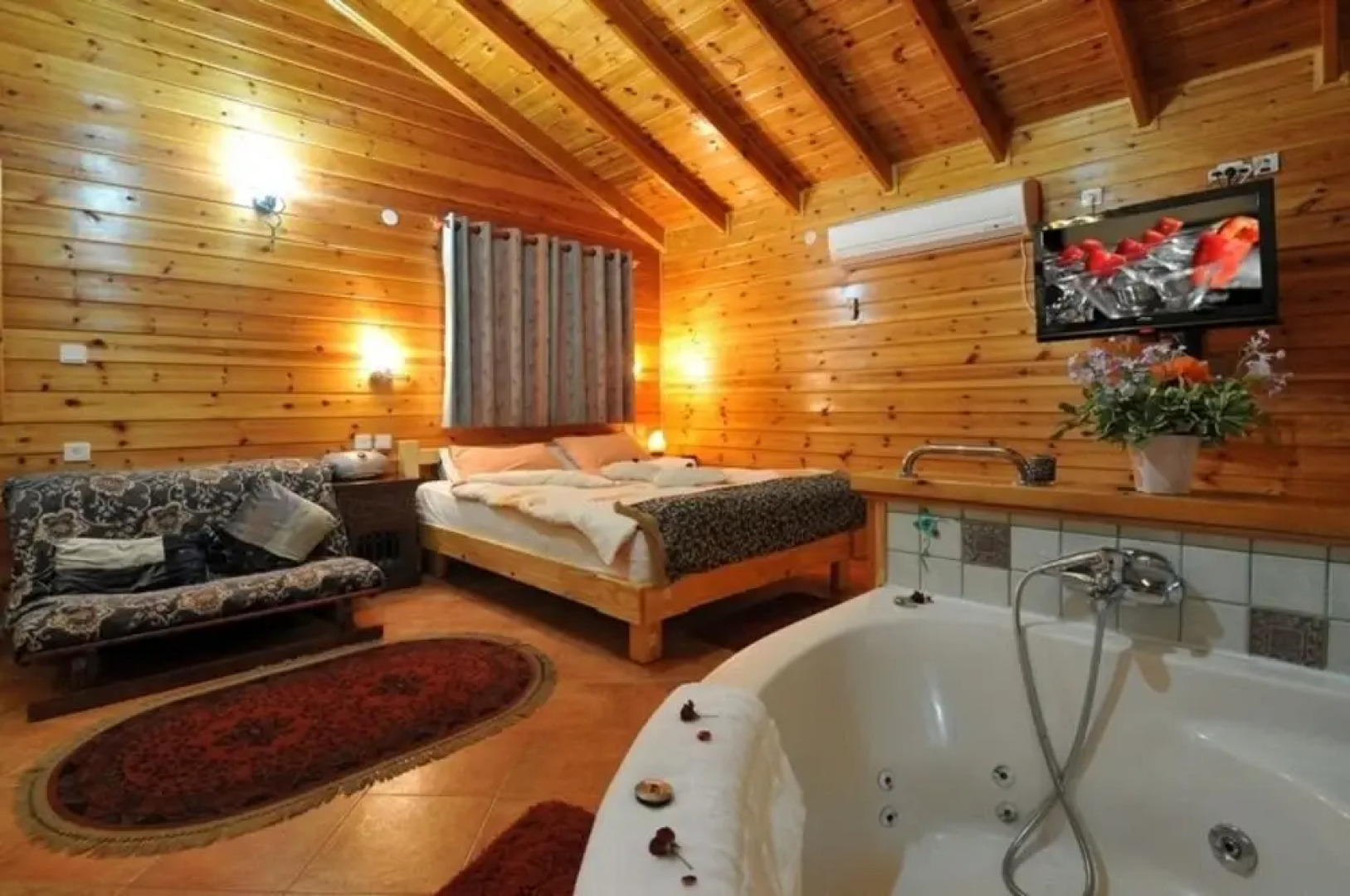 View in Amirim - Cabins and Spa Dalia