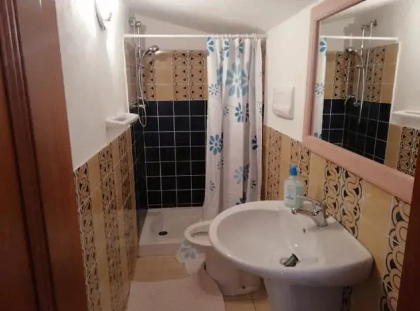 Appartamenti Nord Sardegna ai piedi della montagna e vicini al mare