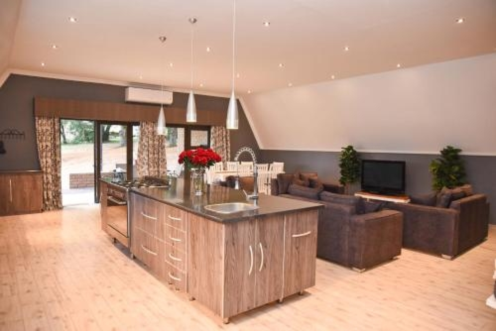 Lavender Hill Country Estate and Wedding Venue