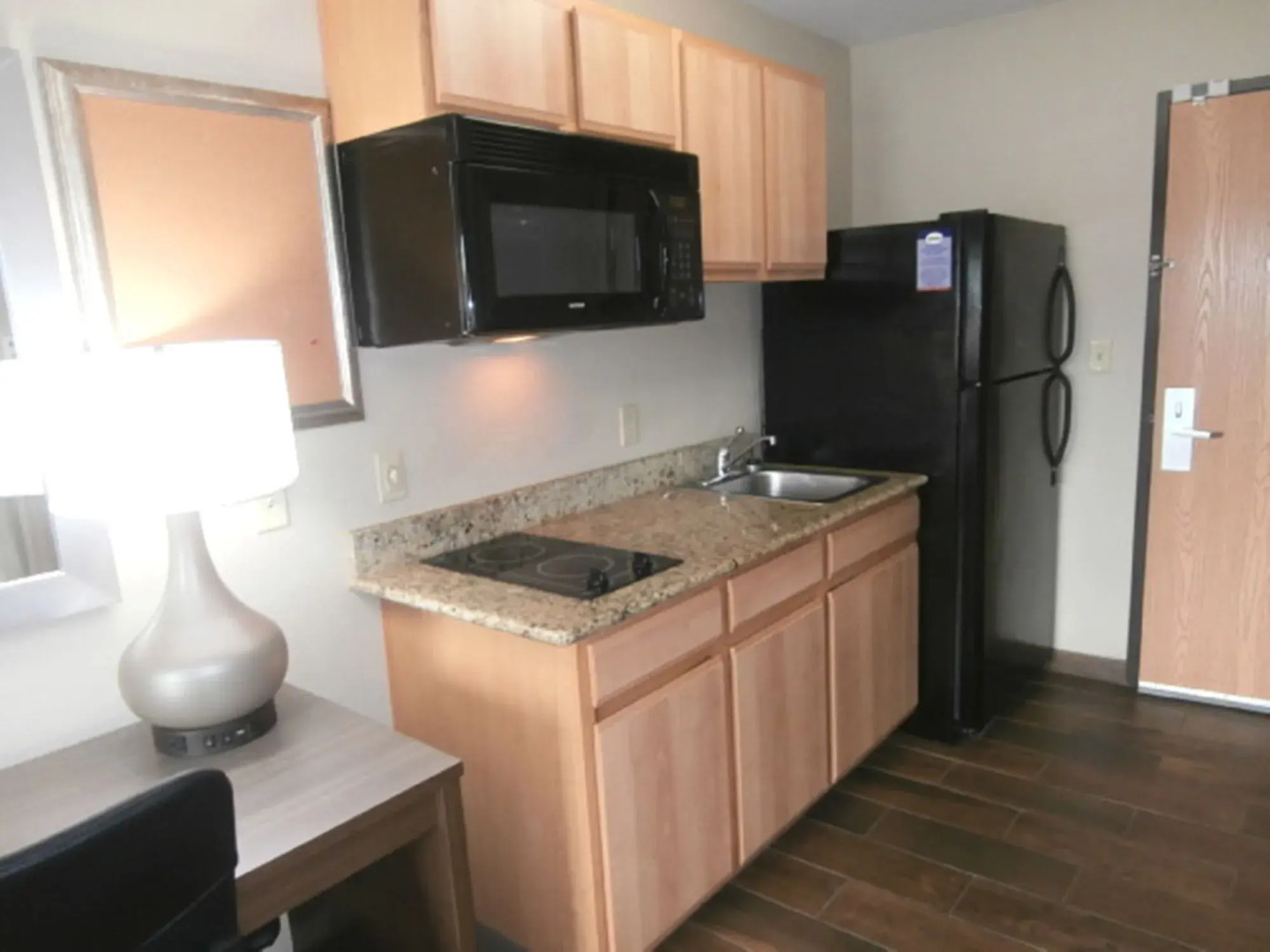 Studio 6 Lenexa, KS - Overland Park