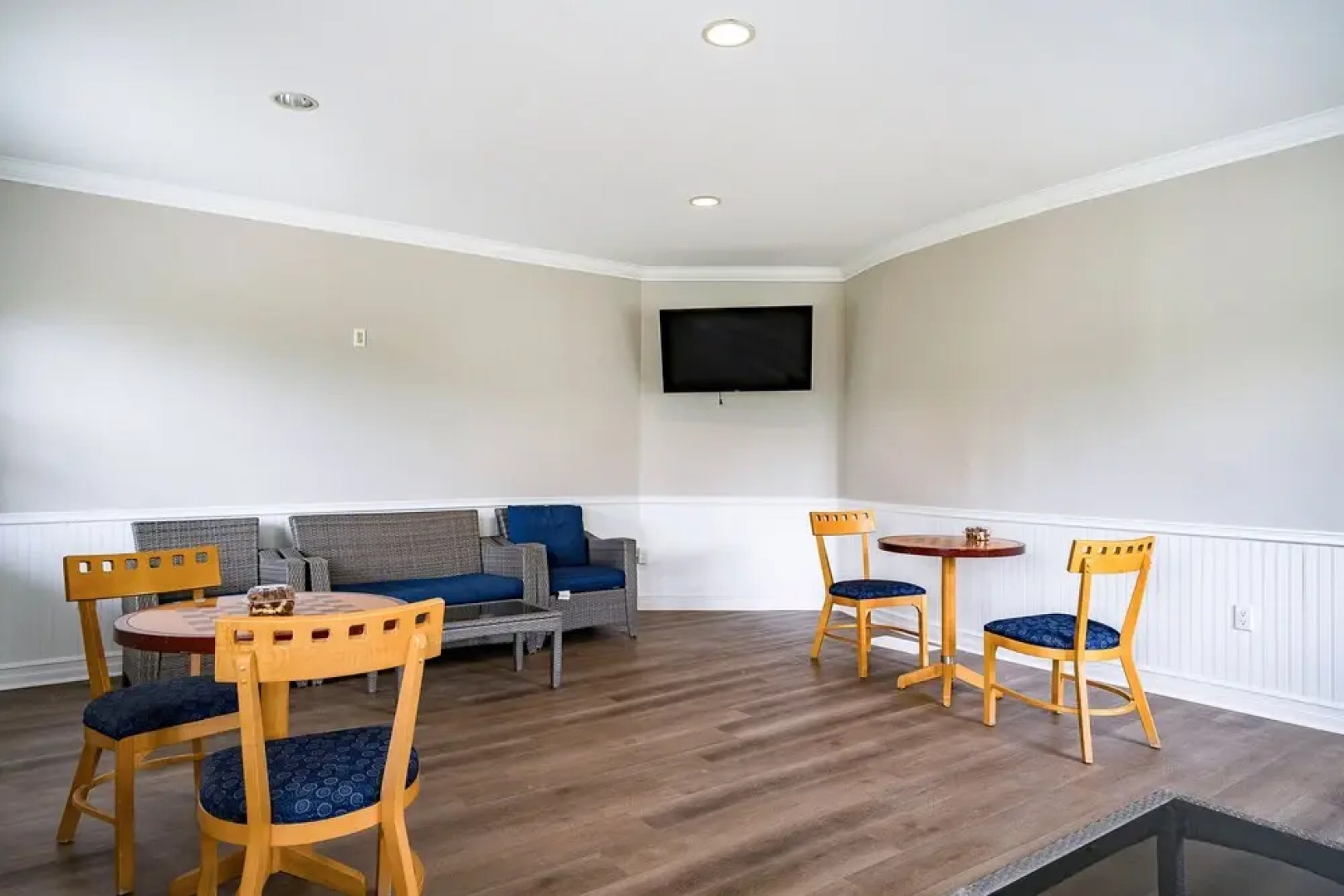 Horseshoe Valley Condos