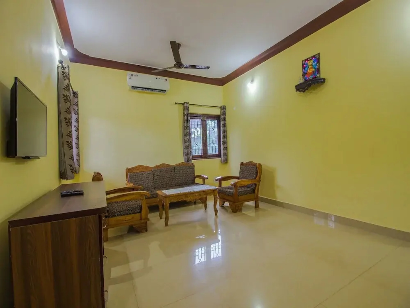 OYO 17112 Home Traditional 2BHK Mandrem