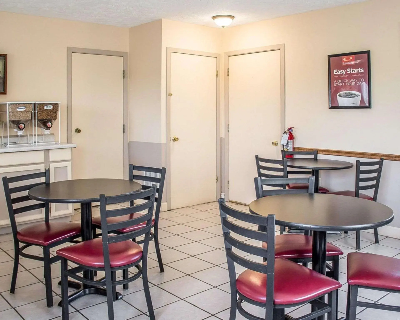 Econo Lodge Traverse City South