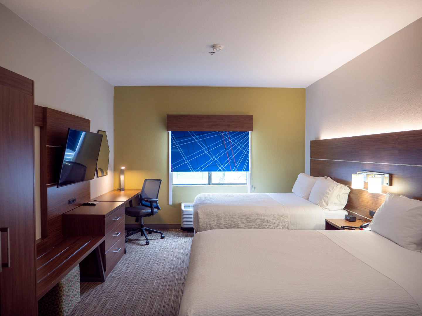 Holiday Inn Express & Suites Greenville Airport by IHG