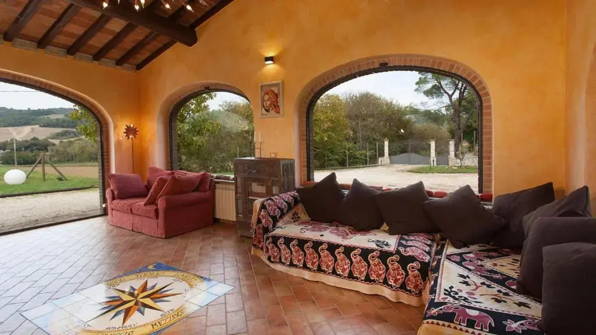 GENIUS LOCI 6&1, Emma Villas