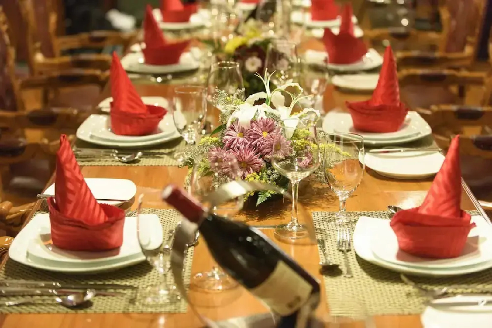 Dhaainkan'baa - Luxury Yacht