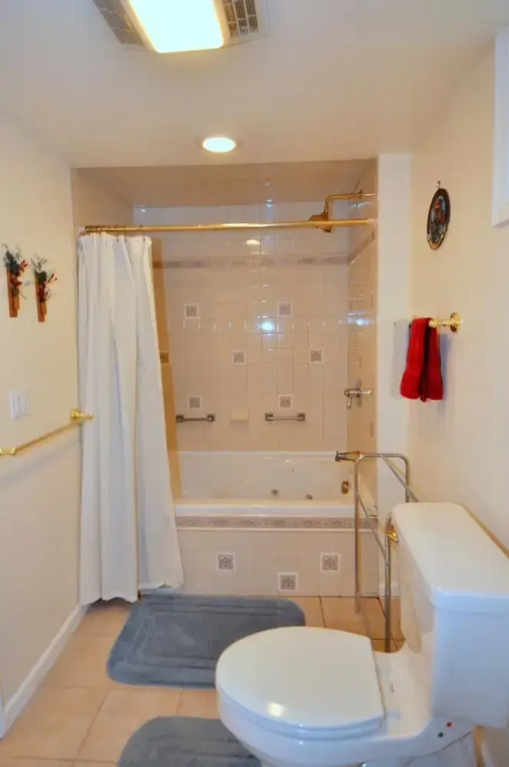 Hollands Haven - 5 Bedroom