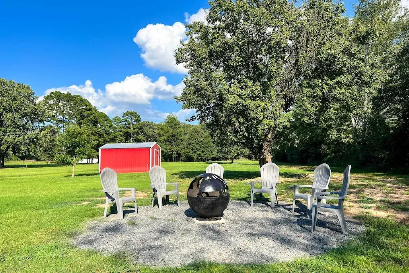 Rural Family Retreat < 3 Mi to Fishing & Boating!