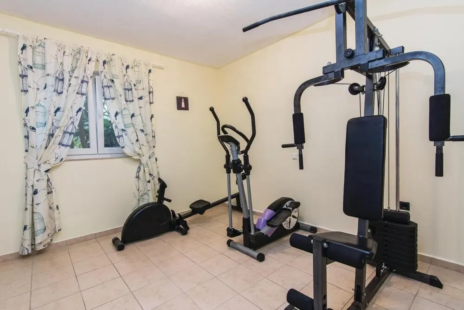 Stunning Home in Pakostane With 4 Bedrooms, Outdoor Swimming Pool and Wifi