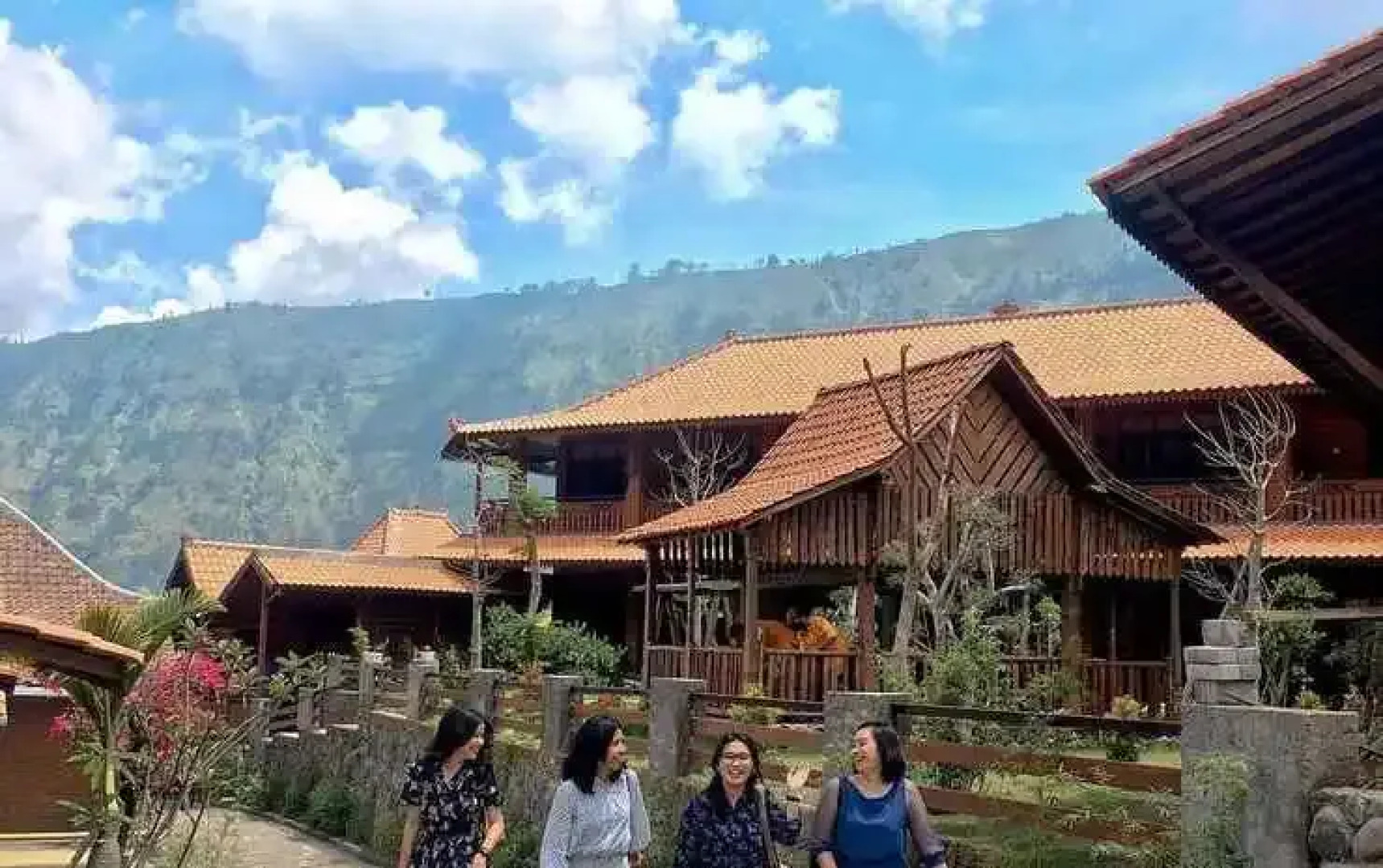 Bawangan Bromo Hotel & Resto
