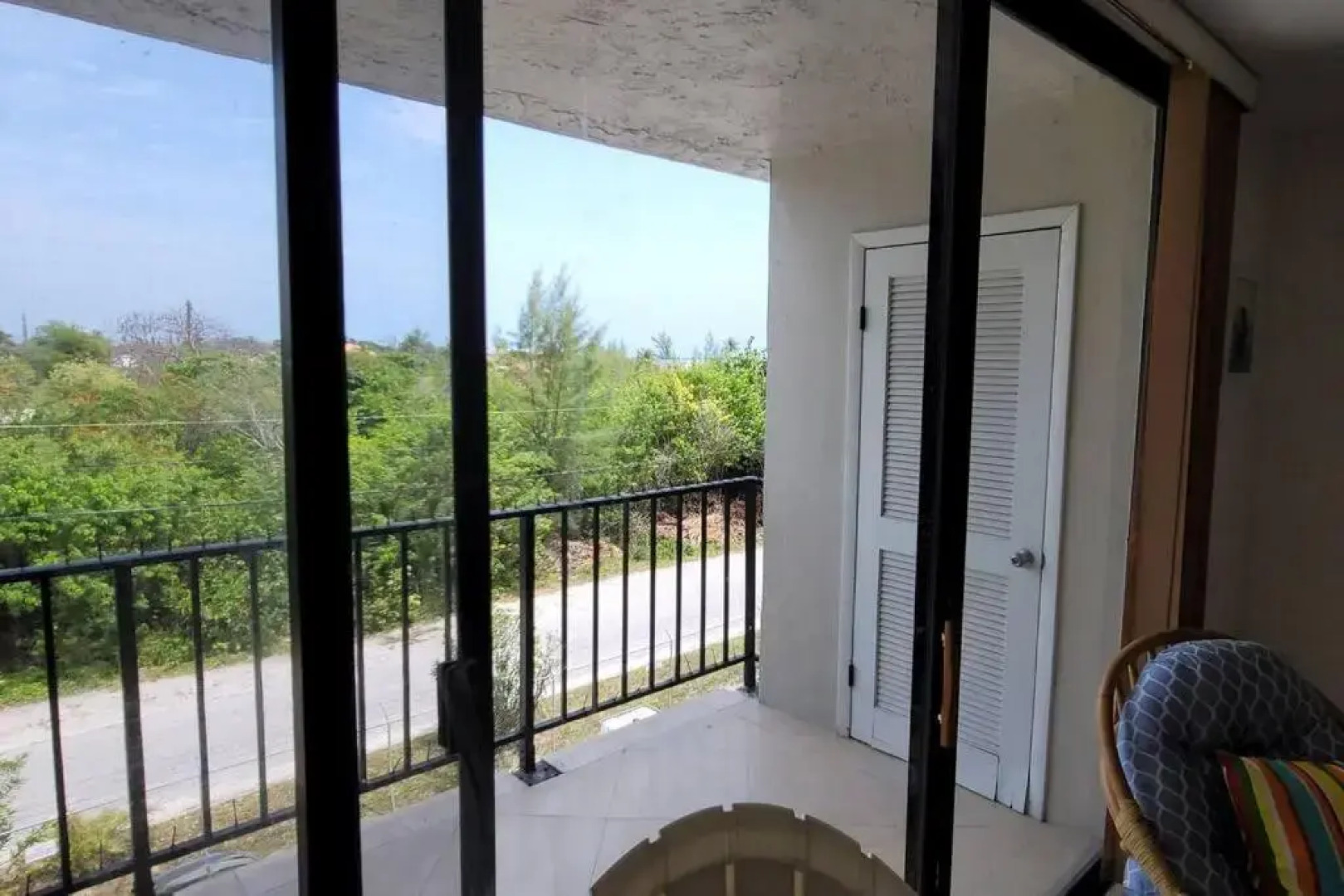 2BR with Private Beach Access