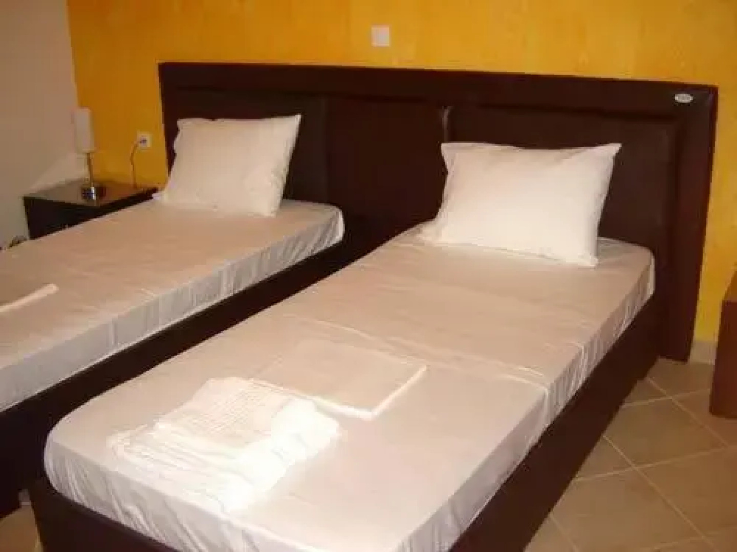 Angelique Apartments