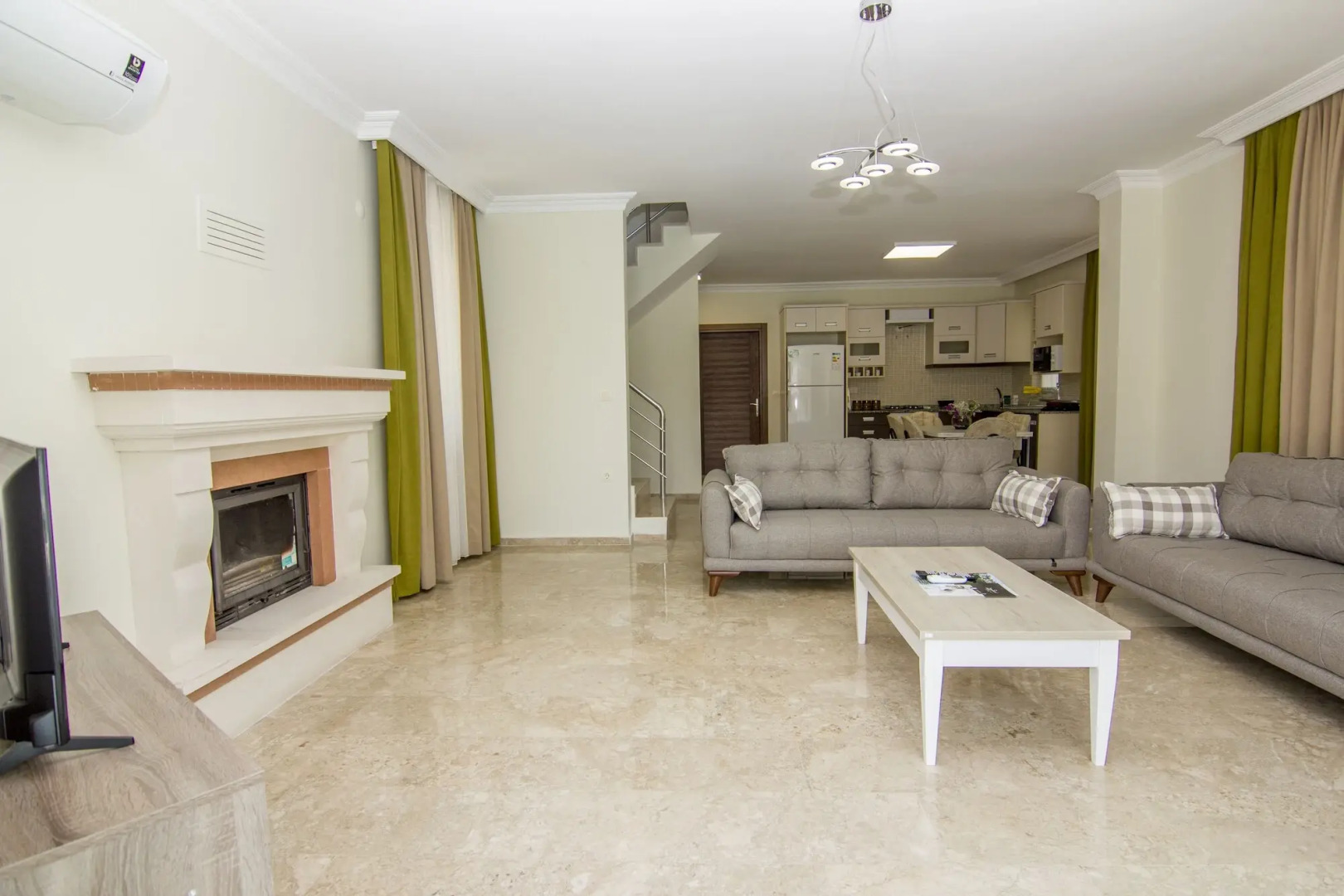 Lighthouse Lydia Villas