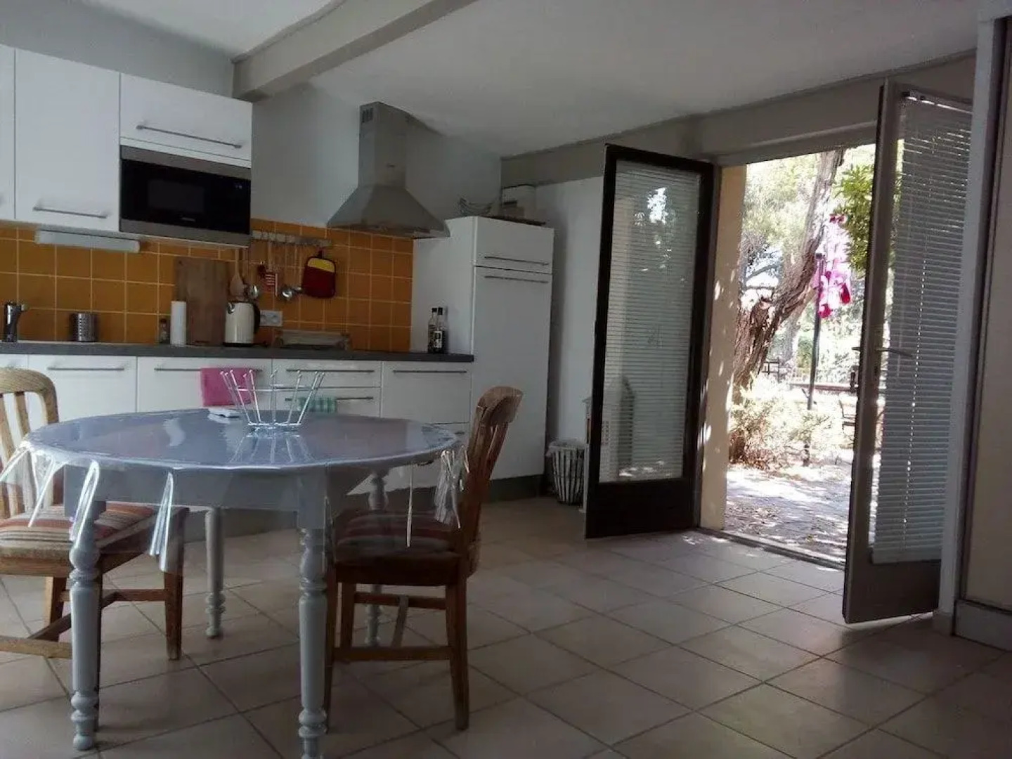 Le Paradis De Valerie